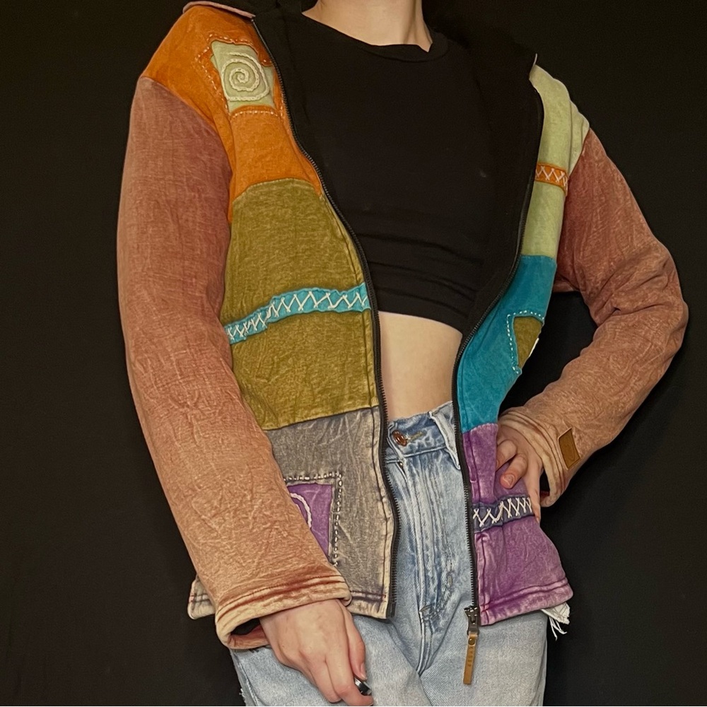 Patchwork fleece jacket zip up Nepal hoodie boho hiker embroidered